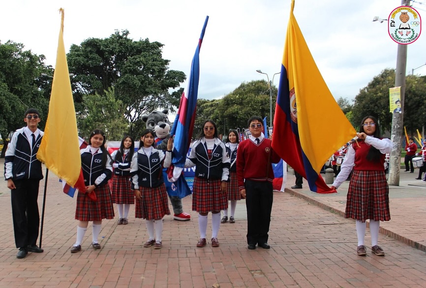[Ceremonia Entrega de Banderas]